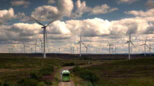 Renewable Electricity Generation Outpaces Fossil Fuels for Record Time Span in UK